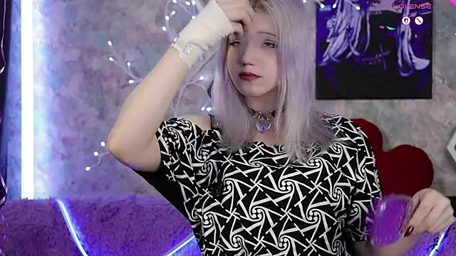 Yunakiss online show from 03-31-26, 09:15