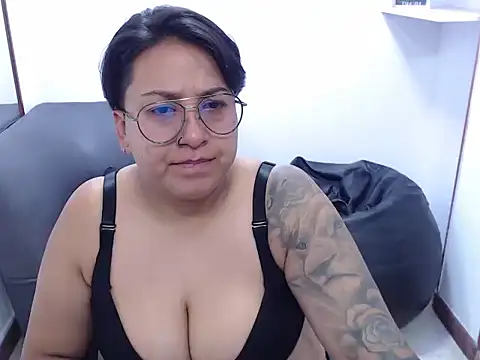 Snapshot of Normani_Bates chatting on 02-03-26, 12:54 Normani Bates online show from 02-03-26, 12:54