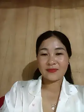 Snapshot of Dunk-namic chatting on 06-22-26, 01:41 Dunk-namic online show from 06-22-26, 01:41
