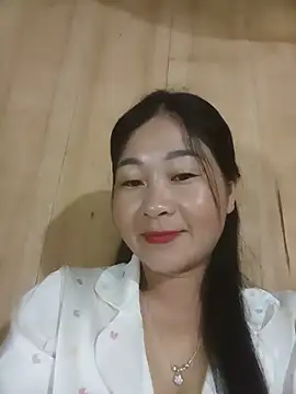 Snapshot of Dunk-namic chatting on 06-28-26, 10:38 Dunk-namic online show from 06-28-26, 10:38