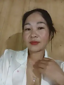 Snapshot of Dunk-namic chatting on 07-04-26, 10:49 Dunk-namic online show from 07-04-26, 10:49