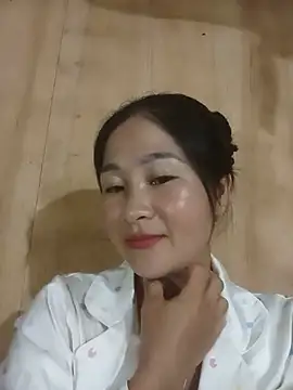 Snapshot of Dunk-namic chatting on 07-12-26, 09:00 Dunk-namic online show from 07-12-26, 09:00
