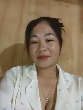 Snapshot of Dunk-namic chatting on 07-19-26, 12:36 Dunk-namic online show from 07-19-26, 12:36