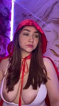 Snapshot of Sara_2507 chatting on 02-12-26, 05:35 Sara 2507 online show from 02-12-26, 05:35