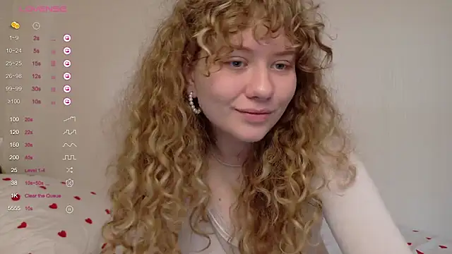 Snapshot of Milounee chatting on 03-20-26, 05:34 Milounee online show from 03-20-26, 05:34