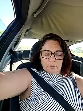 pulpeuse64 online show from 04-07-26, 07:31