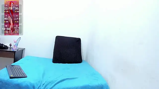 catalinaa32 online show from 04-23-26, 12:29