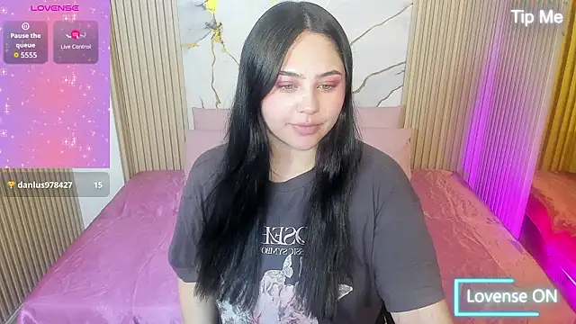 Siena Tay online show from 03-24-26, 11:59