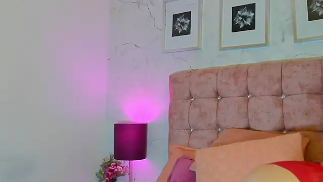 MiaaBlake  online show from 03-24-26, 06:57