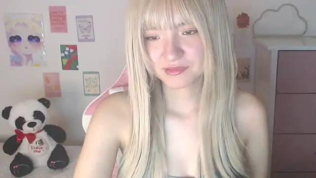 SweetSkyy  online show from 03-08-26, 10:57