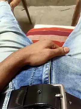 Snapshot of rubitrides11 chatting on 02-06-26, 07:56 rubitrides11 online show from 02-06-26, 07:56