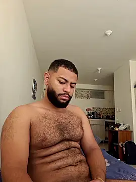 Snapshot of KLEYTON33 chatting on 02-27-26, 02:39 KLEYTON33 online show from 02-27-26, 02:39