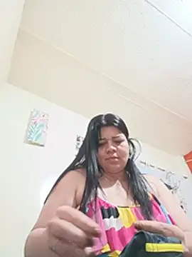 Erica  brooks online show from 05-17-26, 10:39