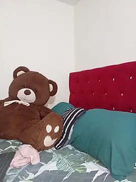 Sweet canelaa73 online show from 04-14-26, 02:50