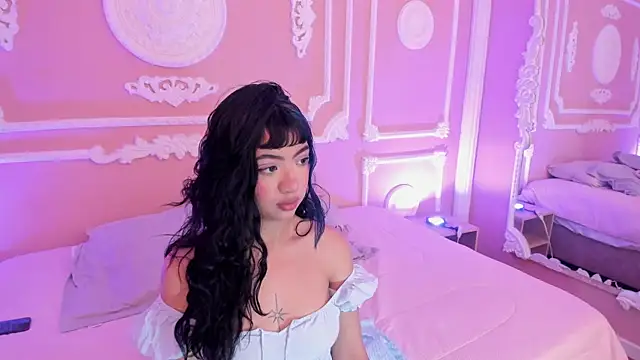 LiaLovet online show from 04-23-26, 07:27