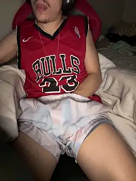 hungtwinkBR online show from 04-08-26, 09:37