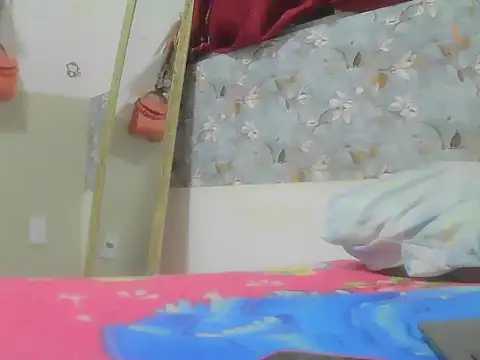 Jhennyf Lims online show from 05-19-26, 01:56