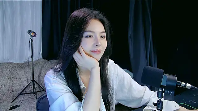 yoyo-o88 online show from 04-08-26, 08:36