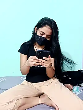 18 year old girl online show from 04-22-26, 03:20