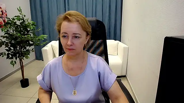 MONA W online show from 06-04-26, 11:05