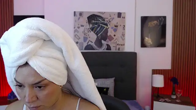Snapshot of milfsecret69 chatting on 05-16-26, 10:47 milfsecret69 online show from 05-16-26, 10:47
