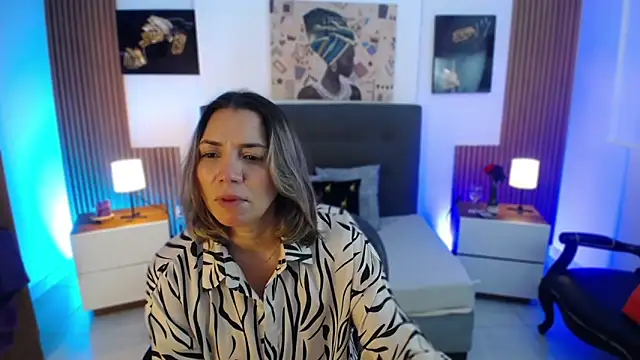 Snapshot of milfsecret69 chatting on 05-23-26, 10:52 milfsecret69 online show from 05-23-26, 10:52
