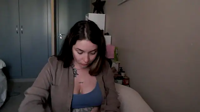 Snapshot of JuliaGraceOF chatting on 02-21-26, 06:20 JuliaGraceOF online show from 02-21-26, 06:20