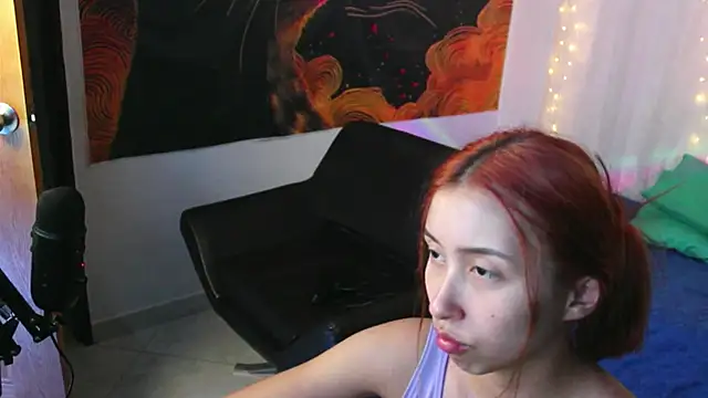 Snapshot of RoseSinsDonViktor chatting on 05-20-26, 11:00 RoseSinsDonViktor online show from 05-20-26, 11:00