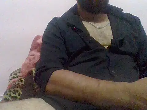 newtube0 online show from 04-15-26, 04:58