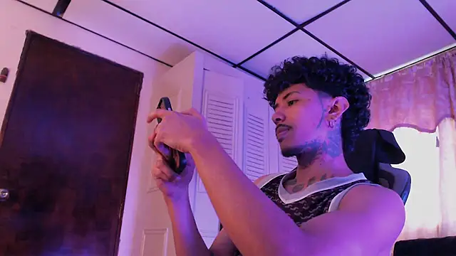 D3v1L88 online show from 04-09-26, 06:57