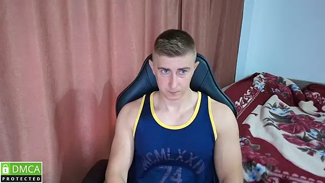Snapshot of TodMusclePower9 chatting on 06-12-26, 09:08 TodMusclePower9 online show from 06-12-26, 09:08