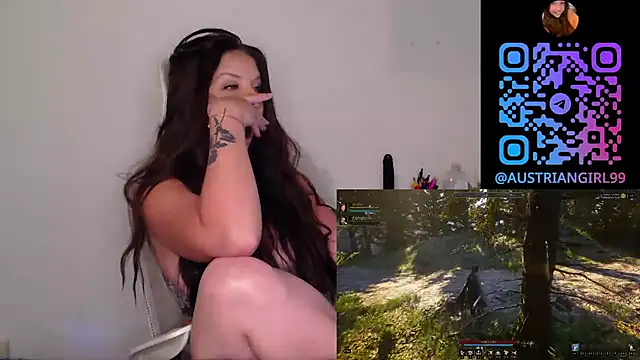 AustrianGirl99AtWork online show from 04-17-26, 09:18