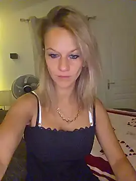 Couple-Kiwii-Orchidee-Boy online show from 08-04-26, 07:11