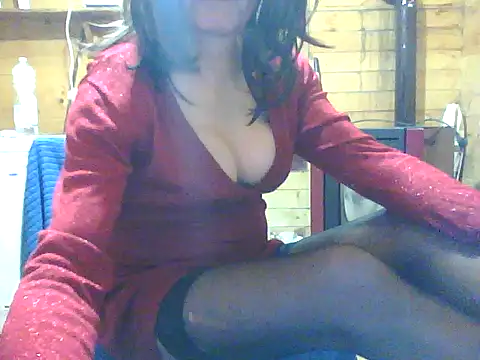 Snapshot of Luanatrav1 chatting on 03-11-26, 09:32 Luanatrav1 online show from 03-11-26, 09:32