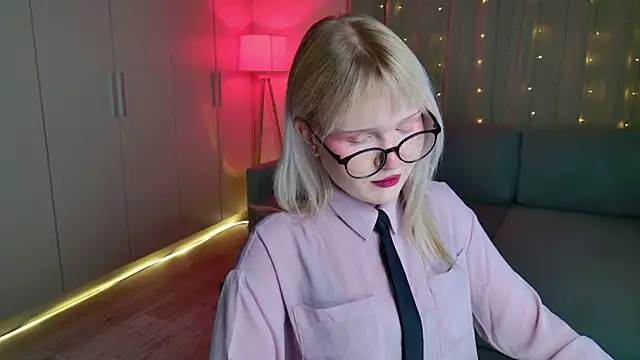 Mary Piersen online show from 04-28-26, 08:58