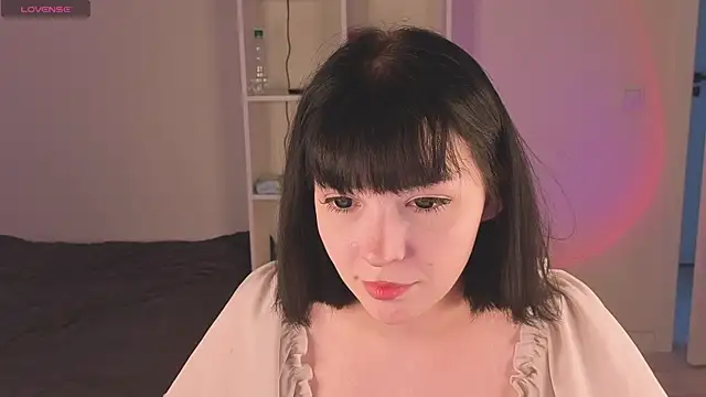 Snapshot of Doll_lira chatting on 06-03-26, 12:08 Doll lira online show from 06-03-26, 12:08