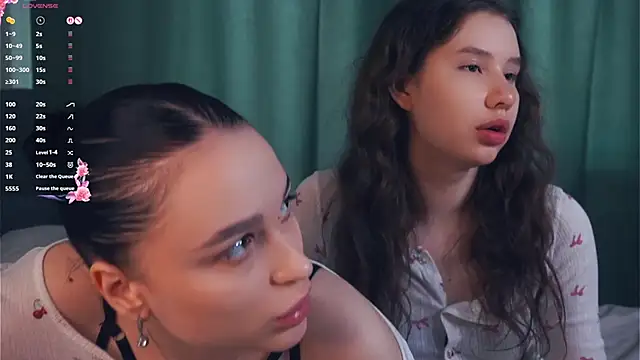 ZofiaSoshnik online show from 03-30-26, 06:47