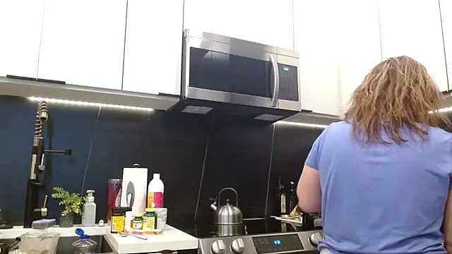 HazelSkyesChat online show from 03-24-26, 02:33