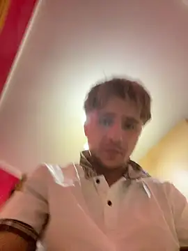 Snapshot of Incolinco07 chatting on 02-11-26, 05:29 Incolinco07 online show from 02-11-26, 05:29