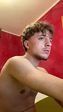 Snapshot of Incolinco07 chatting on 02-26-26, 08:19 Incolinco07 online show from 02-26-26, 08:19