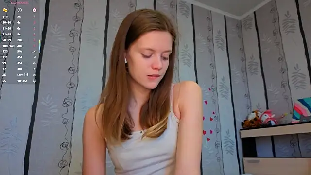 SueFerreyra online show from 04-22-26, 08:06