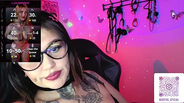 Snapshot of Zoeee_001 chatting on 03-04-26, 10:27 Zoeee 001 online show from 03-04-26, 10:27