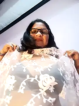 hot-tanya online show from 04-10-26, 02:22