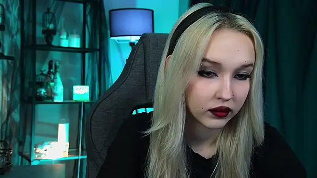 MaoqiBeverly online show from 02-21-26, 05:25