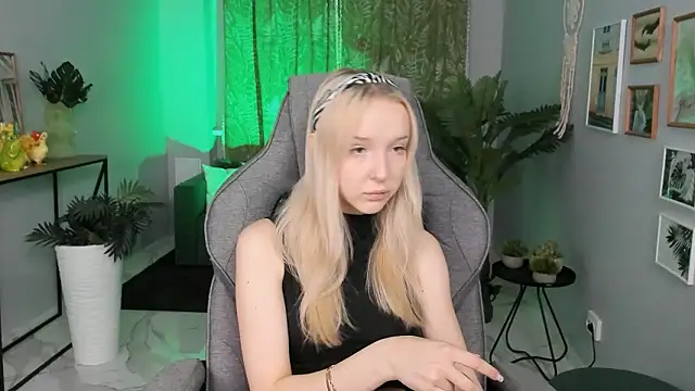 MaoqiBeverly online show from 03-08-26, 05:22