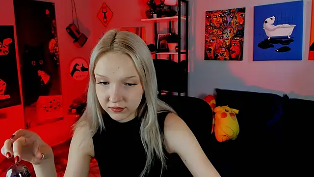 MaoqiBeverly online show from 03-26-26, 05:13