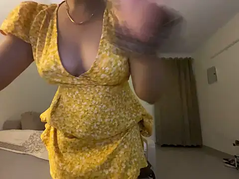 Anna girl22 online show from 06-20-26, 02:09