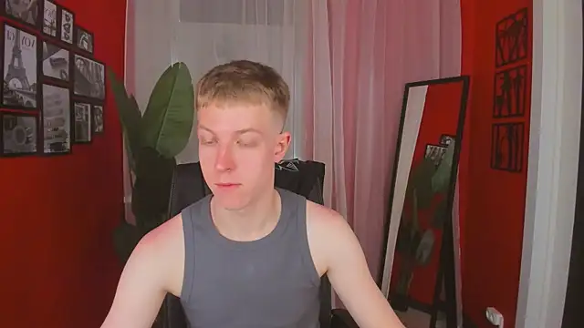 Snapshot of Dylan_Norton chatting on 06-15-26, 09:33 Dylan Norton online show from 06-15-26, 09:33