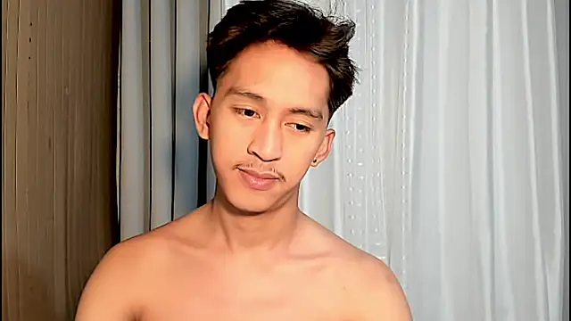  andrie69  online show from 04-14-26, 07:03