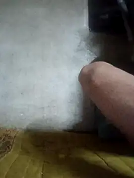 Annuhot143 online show from 04-17-26, 03:31